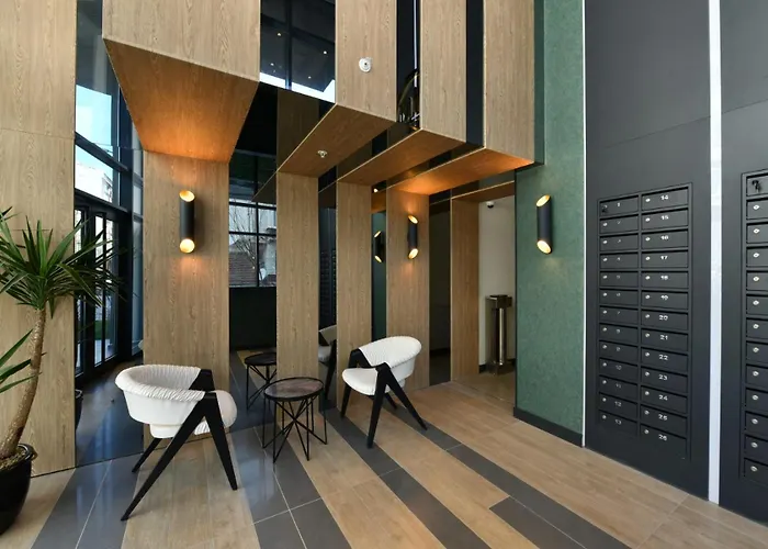 City Center Luxurious Residence