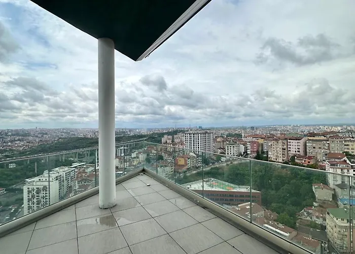 City Center Luxurious Residence